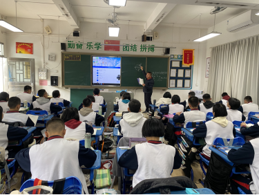 南庄中学春季学期开学啦305